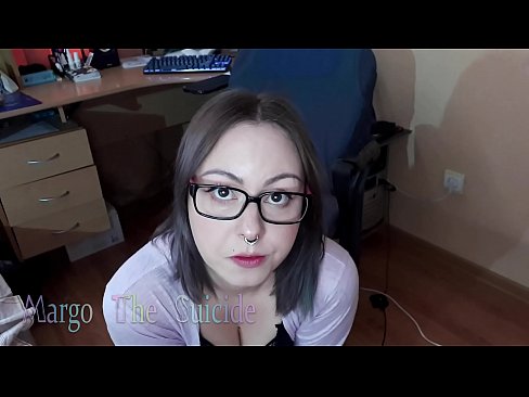 ❤️ Noia sexy amb ulleres xucla un consolador profundament davant la càmera Porno rus al porno ca.shufflesex-com.ru ☑