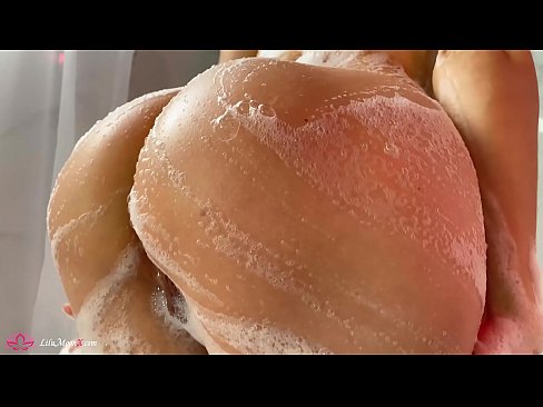 ❤️ La morena es masturba el cony amb un vibrador fins a un orgasme intens a la dutxa Porno rus al porno ca.shufflesex-com.ru ☑